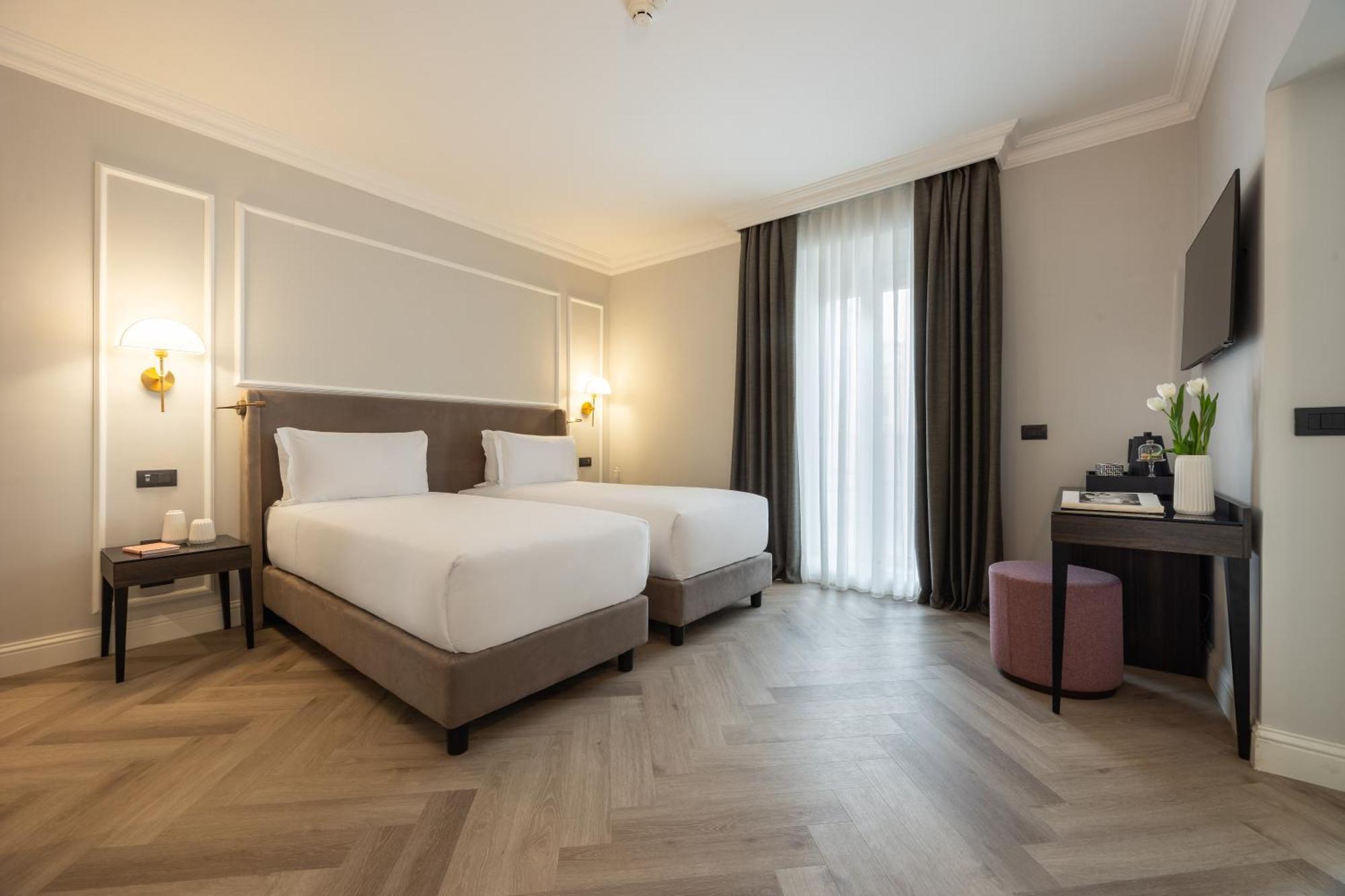 Bh Hotel Roma Esterno foto