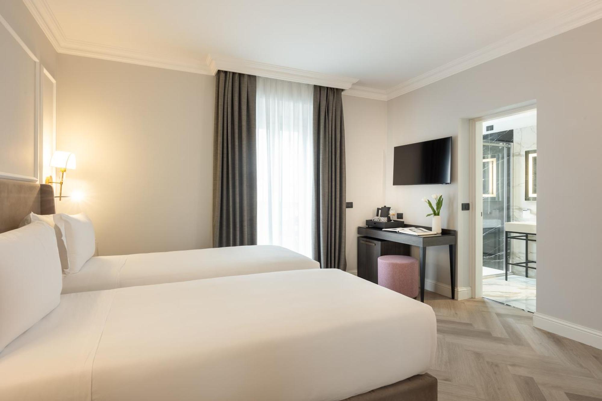 Bh Hotel Roma Esterno foto