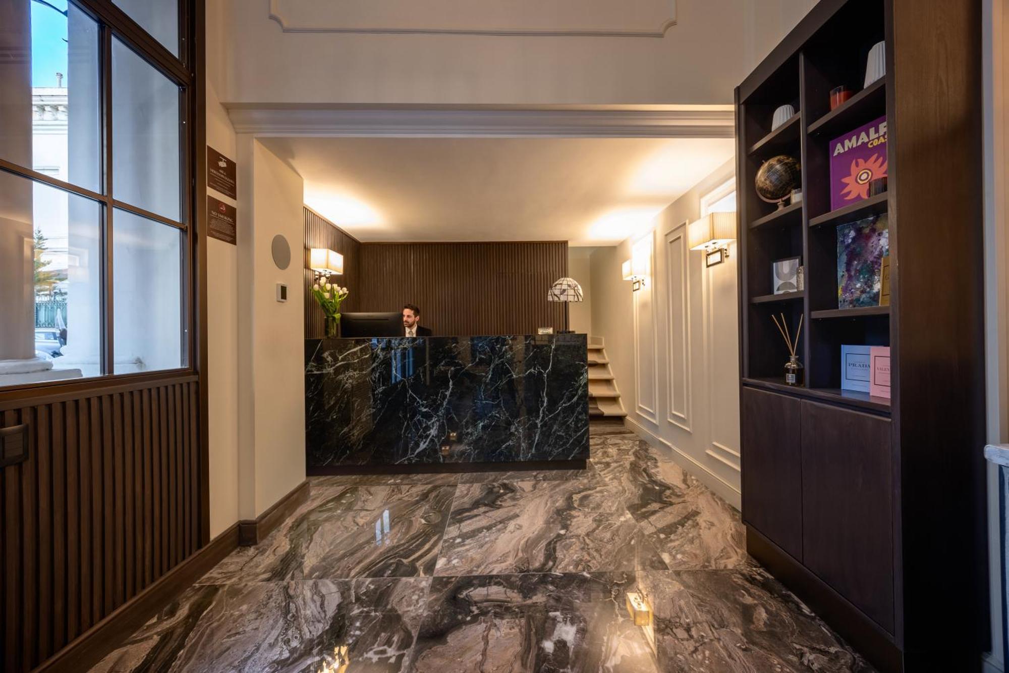 Bh Hotel Roma Esterno foto